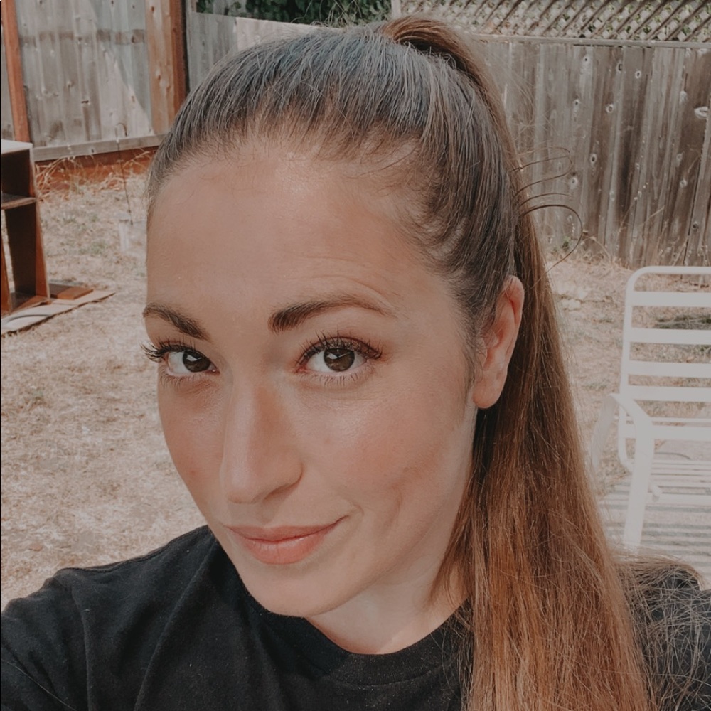 Meet your Posher, Candace